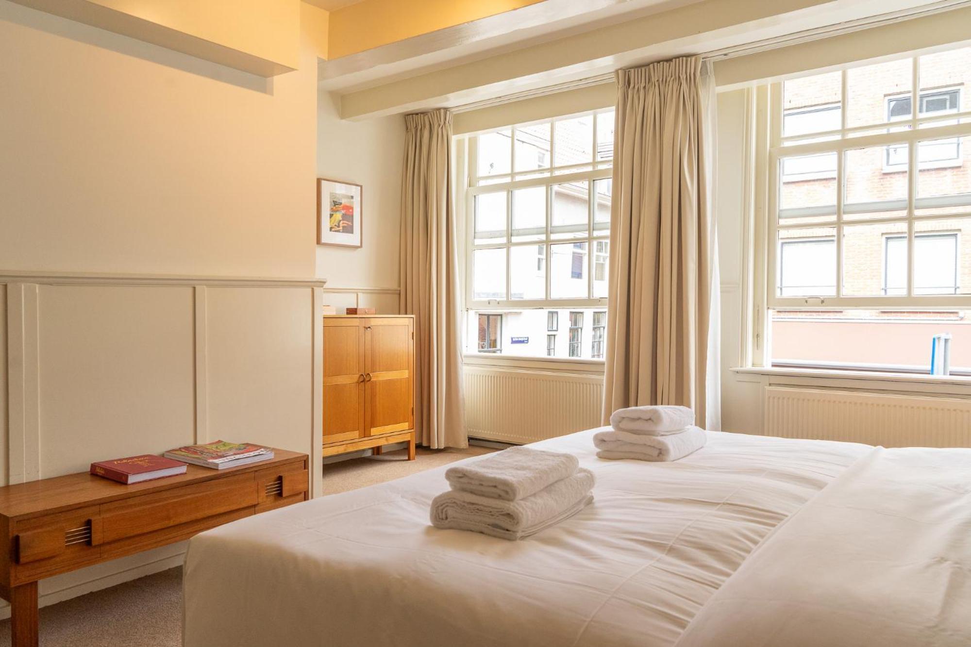 Hotel Calisto Amsterdam Ngoại thất bức ảnh