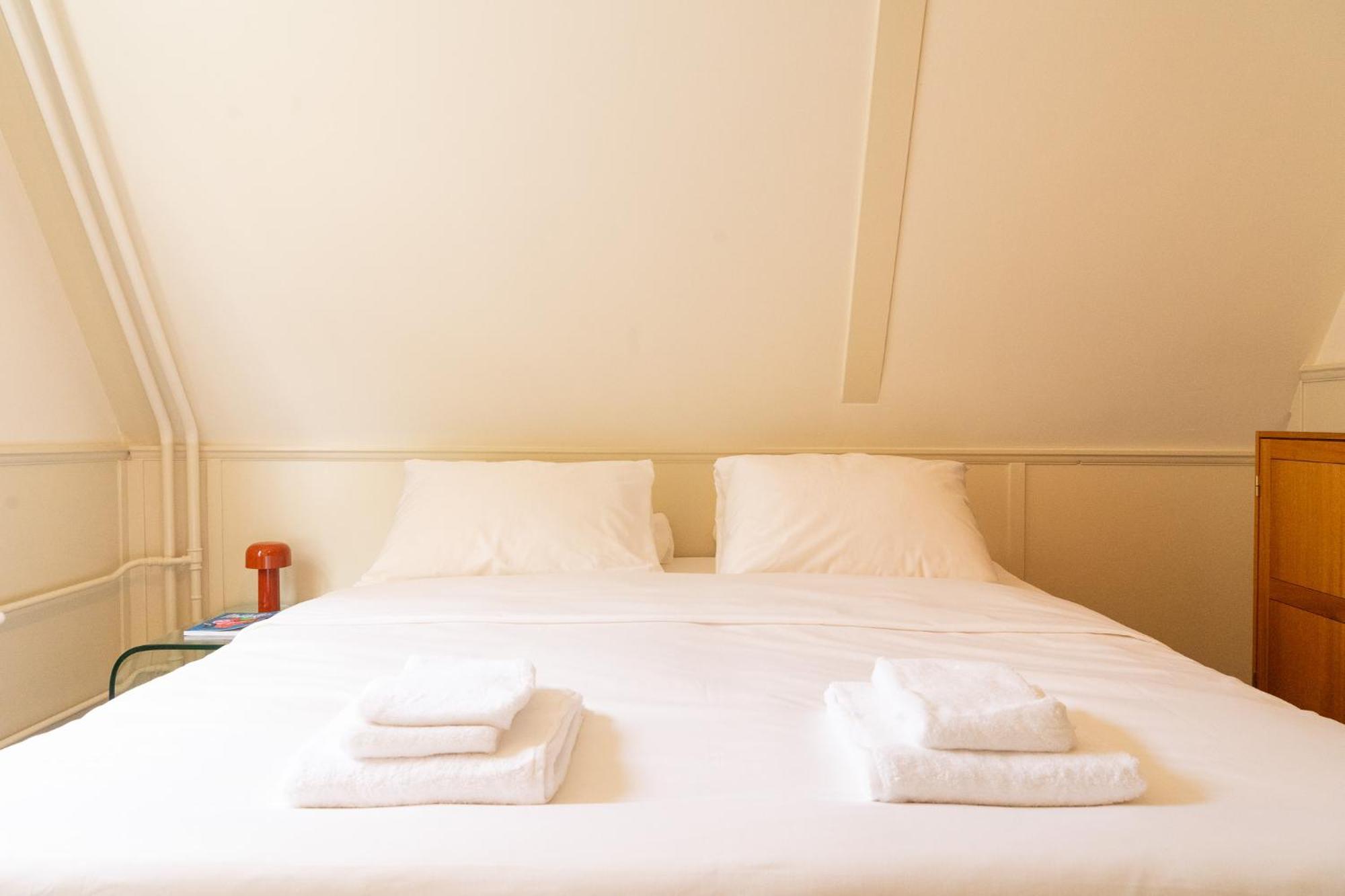 Hotel Calisto Amsterdam Ngoại thất bức ảnh